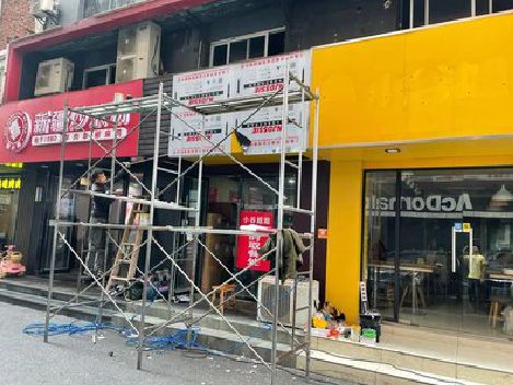 永善制作广告招牌如何避免它发黄？